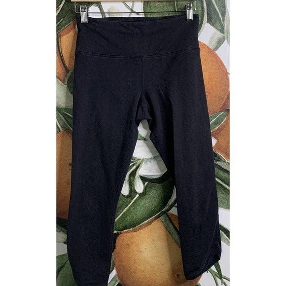 Athleta Pants - Athleta Womens Small Black Cropped Leggings